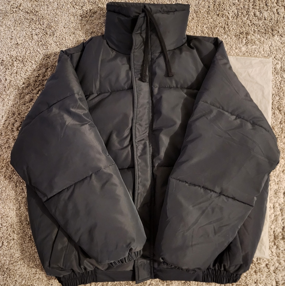 Essentials Fear Of God Winter Jacket. XL. Black.